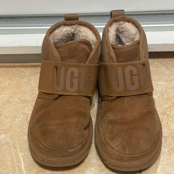 UGG Unisex Neumel II Graphic Booties Boots Shoes Size US 13 Kids Chestnut - Picture 1 of 7